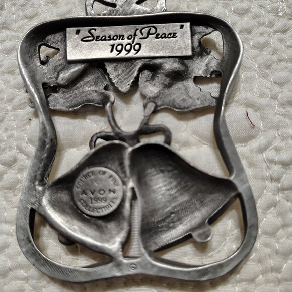 1999 Avon Pewter Christmas Holiday Ornament - "Season of Peace" - Picture 2 of 3